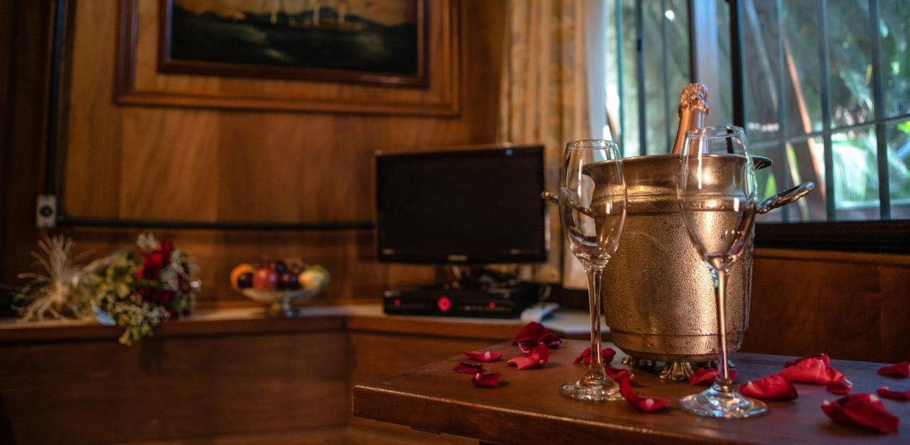 Plaza Inn Pousada Do Capitao Ilhabela Ngoại thất bức ảnh